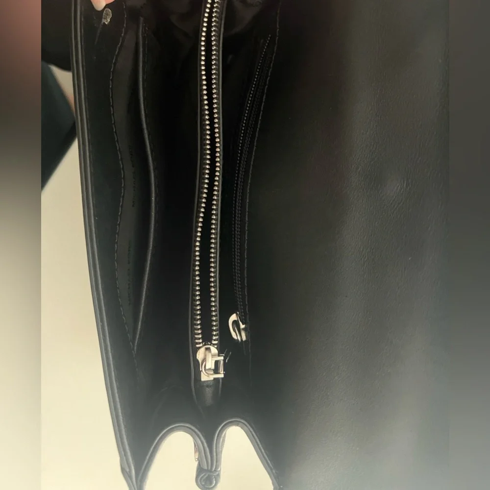 MICHAEL KORS Black Leather Chain Strap Handbag - Picture 3 of 8